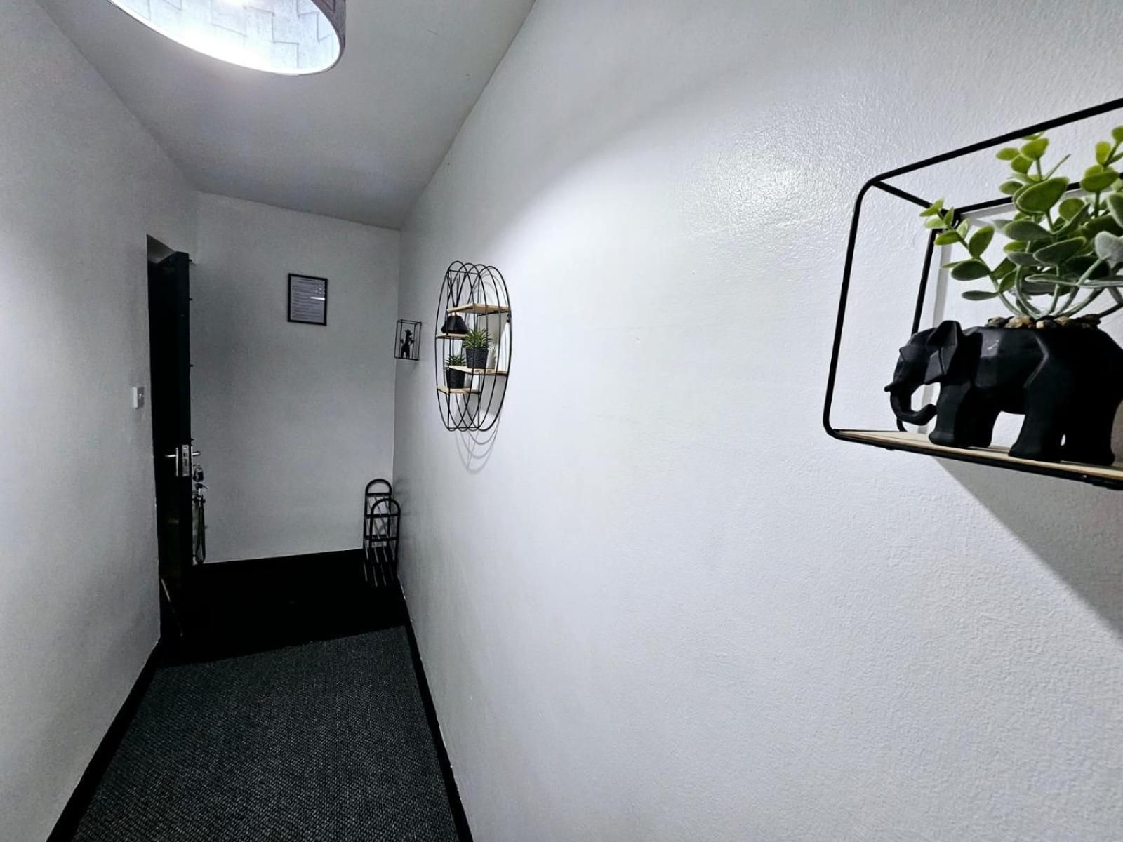 Ground Floor With Parking * Kingston upon Hull